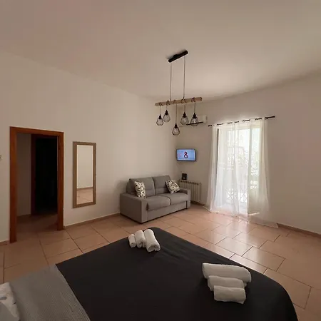 Greta's Discesa Delle Capre דירה